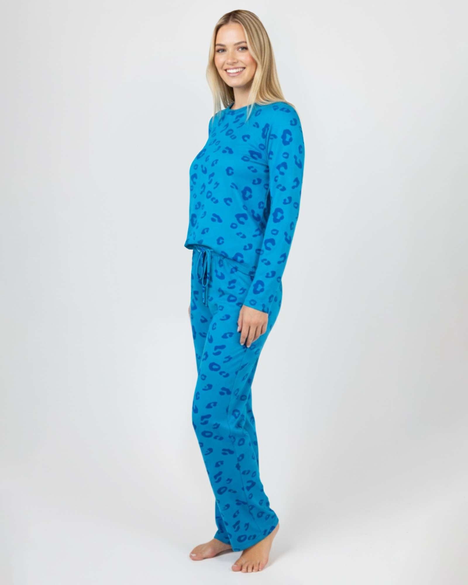 2 Pack: Women’s Pajama Set Super-Soft Long Sleeve Top With Pants