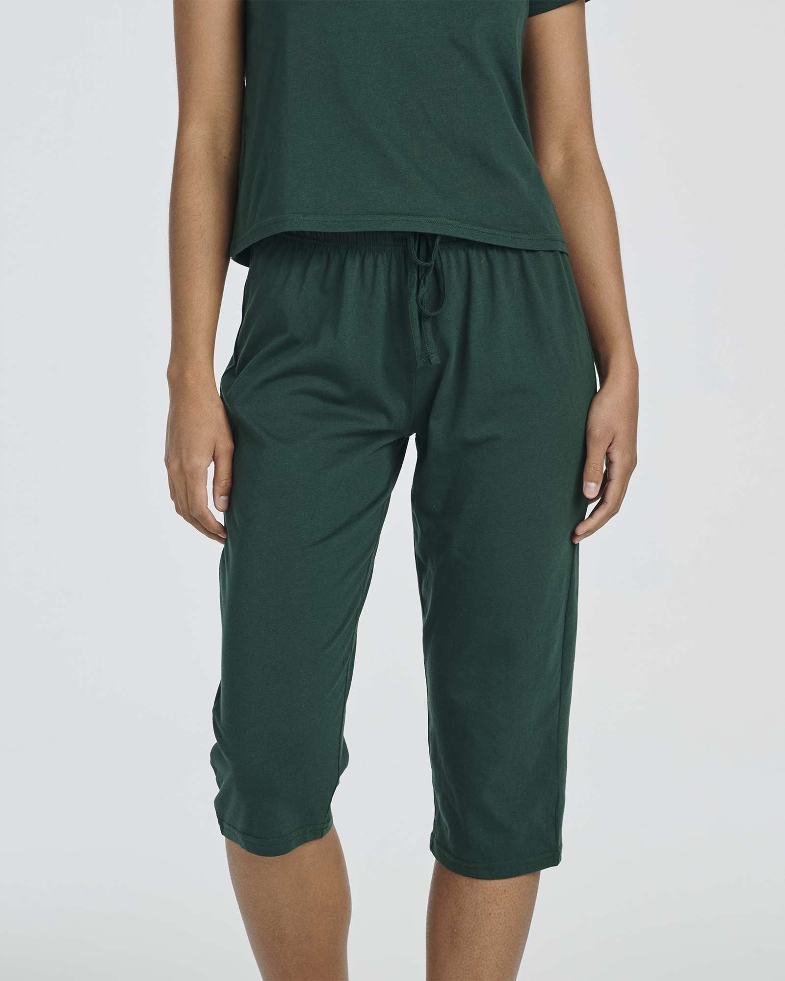 2 Pack: Women's Cotton Pajamas with Capri Pants