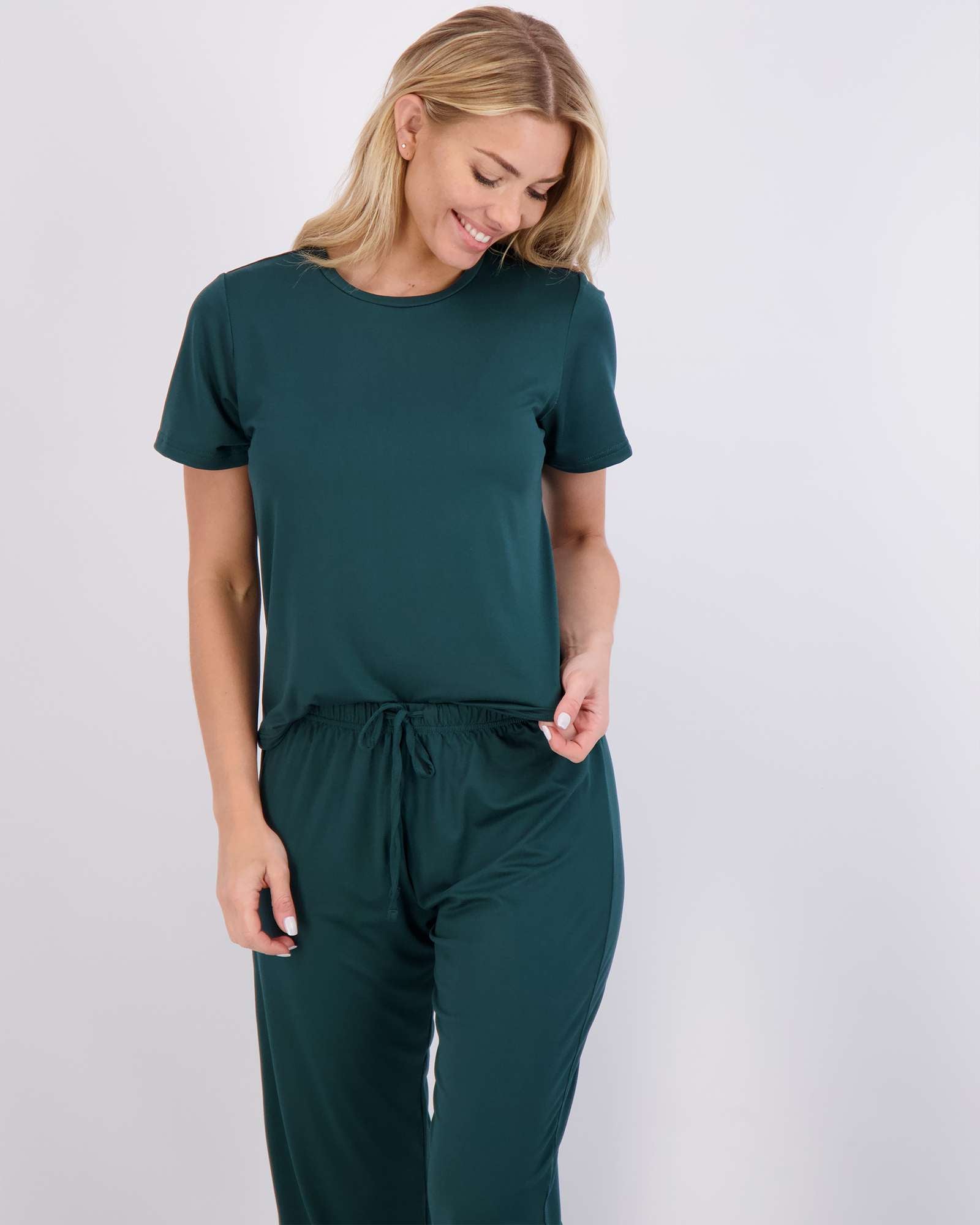 2 Pack: Women's Short-Sleeve PJ Top with Capri Pants