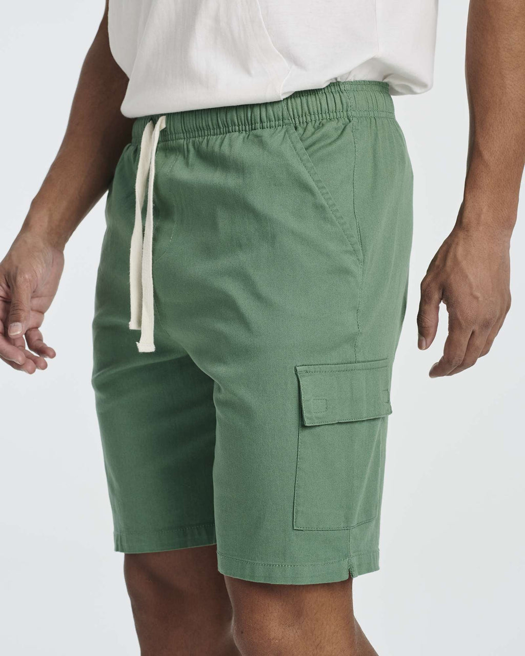 3 Pack: Men's 9" Elastic Waistband Cargo Shorts