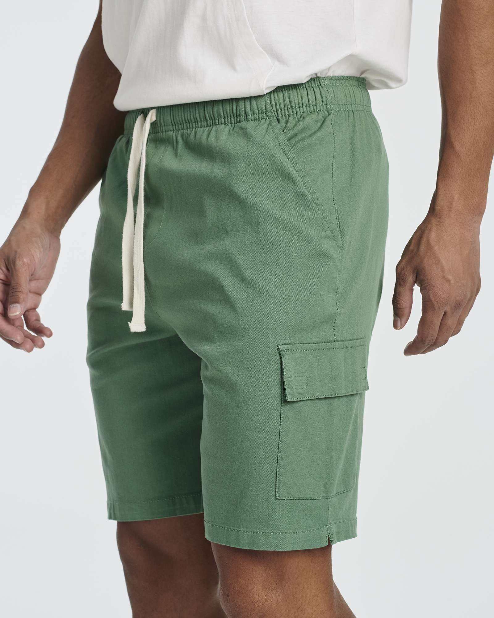 3 Pack: Men's 9" Elastic Waistband Cargo Shorts