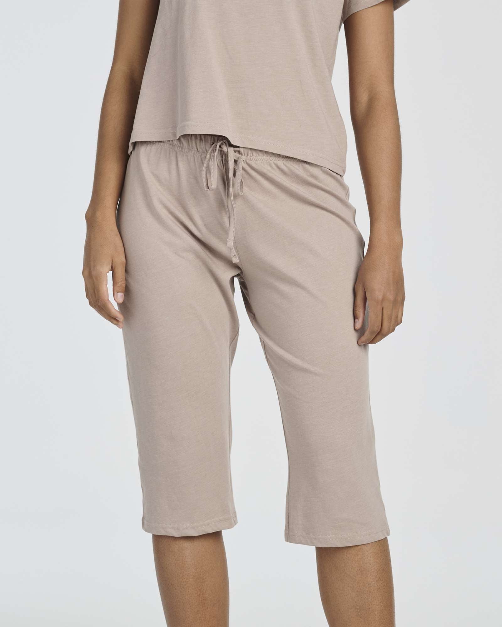 2 Pack: Women's Cotton Pajamas with Capri Pants