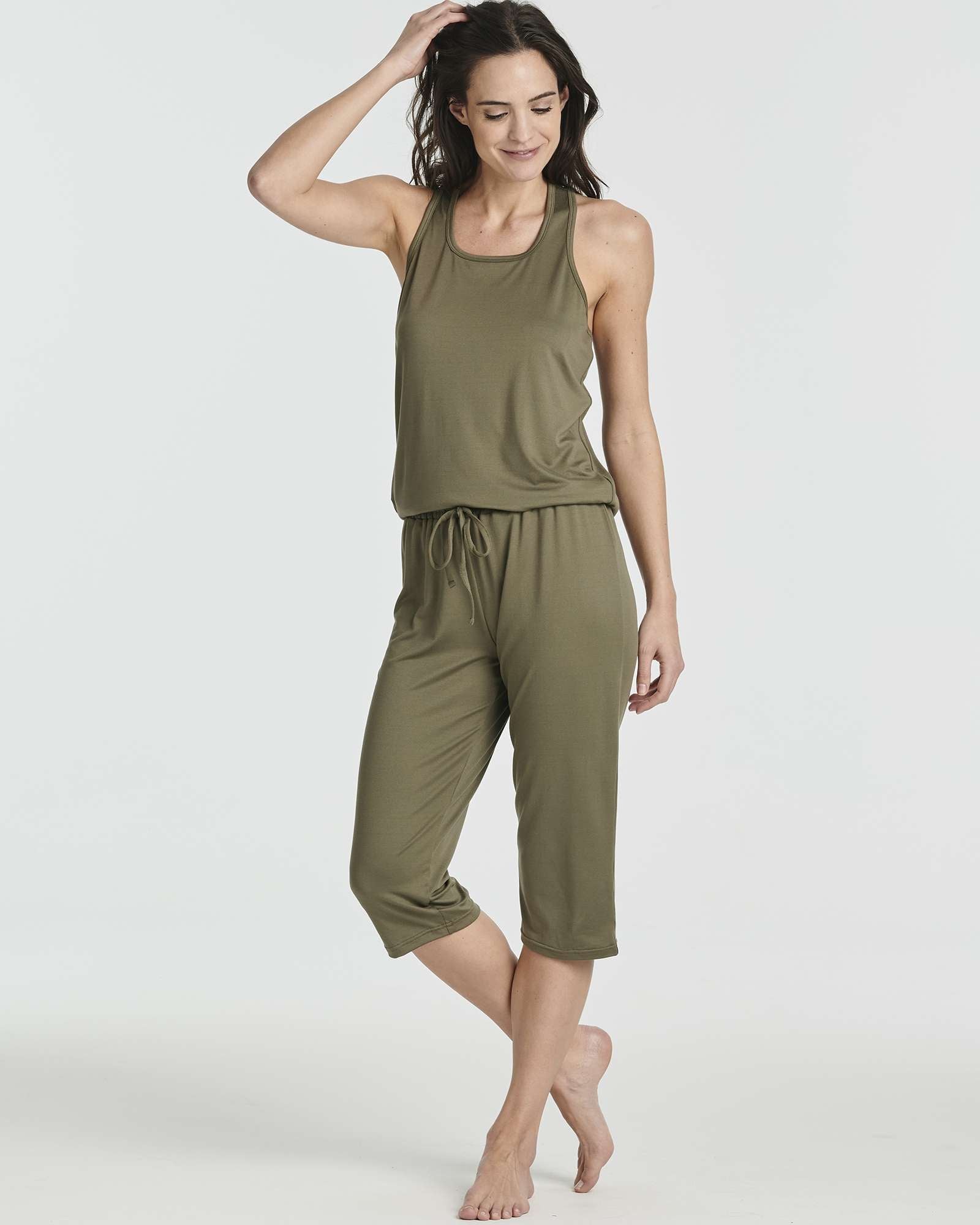 2 Pack: Women's Pajama Set Tank Top and Capri Pants