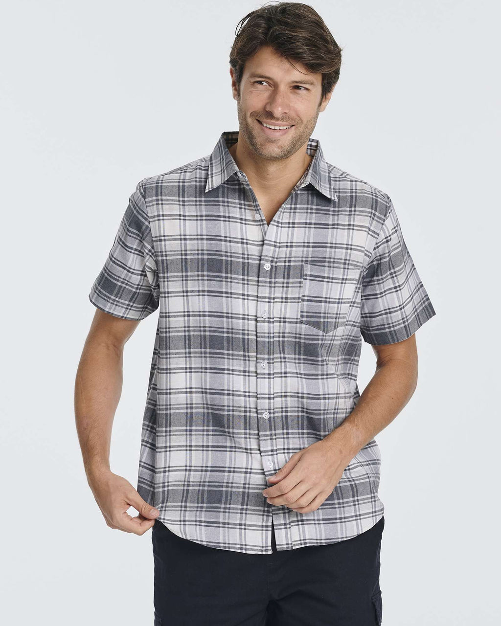 3 Pack: Men's Regular-Fit Short Sleeve Woven Shirt